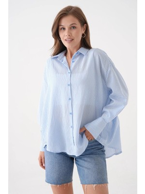 Minaaise Kadın Mavi Modal Kumaş Oversize Çizgili Gömlek 29182