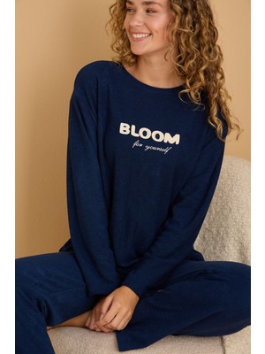 Siyah İnci Lacivert Nakışlı Havlu Kumaş Örme Pijama TAKIM25226006