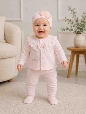 Babys Tasarım Kız Bebek 5'li Melek Kanatlı Hastane Çıkışı Seti %100 Pamuk Dantelli Bebek Takımı Bere Eldiven Önlük