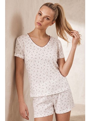 Siyah İnci Ekru Çiçek Desenli Pointelli Örme Şortlu Pijama Takımı 26120270