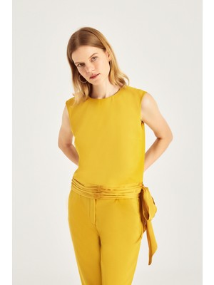 NaraMaxx Etek Ucu Bağlama Detaylı Bluz