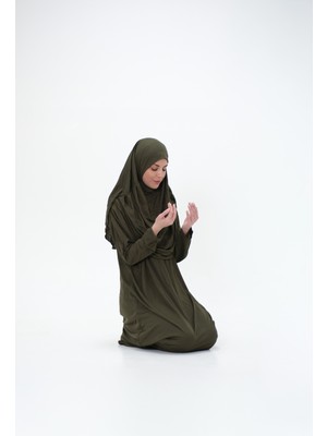 Tek Parça Namaz Elbisesi Boydan Giymeli Haki Çantalı