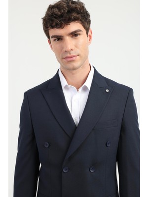 Dufy Erkek Slim Fit Sivri Yaka Lacivert Takım Elbise