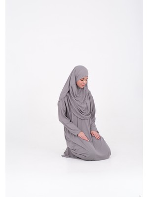 Tek Parça Namaz Elbisesi Boydan Giymeli Gri Çantalı