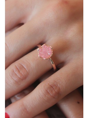 TeknoKapsül Pembe Lotus Çiçek Figür Gold Renk Kadın Yüzük