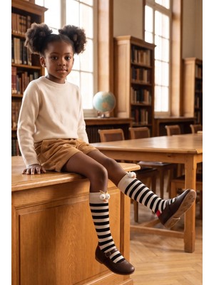 Bony Socks Kız Çocuk 3D Göz Aksesuarlı Ekru Dizaltı Okul Çorabı