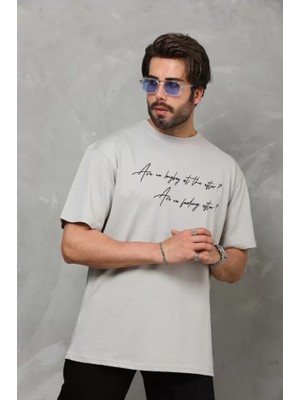 Pomeya  Unisex Bisiklet Yaka Baskılı Oversize T-Shirt - Gri