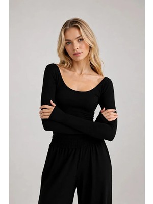 Kadın Ultra Soft Oval Yaka Bluz