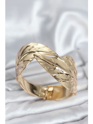 Uravas Store Pirinç Gold Renk Yaprak Model Kadın Bileklik
