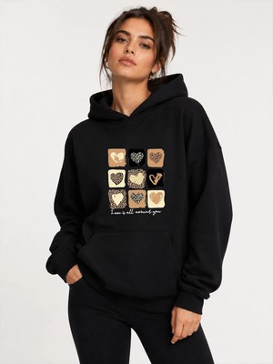 herkesemoda Küçük Leopar Kalpler Baskılı Kapüşonlu 2 Iplik Şardonlu Sweatshirt