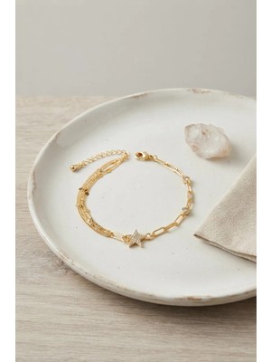 Renas Store Gold Renk Pirinç Ataç ve Puntalı Zincirli Yıldız Model Kadın Bileklik TJ-BB8846