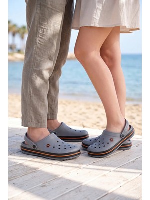 Liarca Easystep - Gri Siyah Turuncu Unisex Hafif Eva Sabo Terlik, Ergonomik Tabanlı Nefes Alabilen Islak Zemin Uyumlu Kemerli Hastane, Plaj, Ev ve Günlük Kullanım Terliği - Clog Sandalet