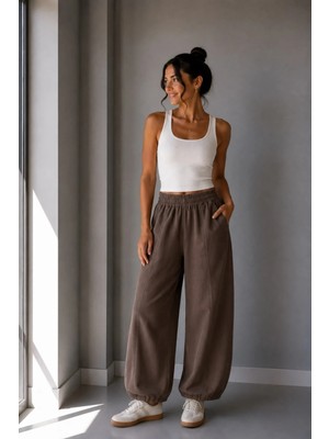 Vadon 1035 Kadın %100 Pamuk Gabardin Balon Paça Lastikli Bel Pantolon Kahverengi