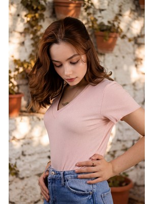 Flare Premium V Yaka Pamuklu Kadın Çıtçıtlı Body