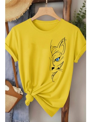 L'eivor Mavi Gözlü Kedi Minimal Tasarım Baskılı Kadın Pamuk T-Shirt