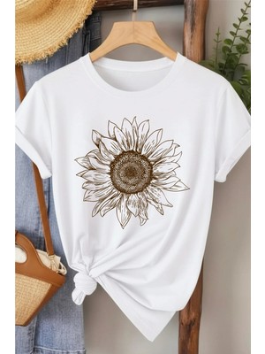 L'eivor Bej Ay Çiçeği Özel Tasarım Baskılı Kadın T-Shirt