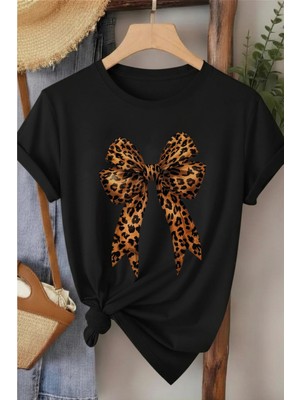 L'eivor Leopar Desenli Kurdele Baskılı Kadın Pamuk T-Shirt