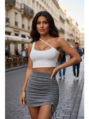 Aesco Kadın Beyaz Modern Fit Tek Omuzlu Çapraz Askılı Crop Top Büstiyer