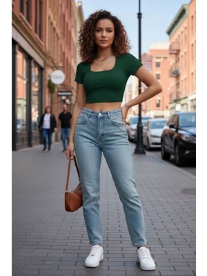 Aesco Kadın Yeşil Şık Kesim Yarım Kol Crop Bluz