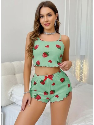 Aesco Kadın Yeşil Çilek Desenli Şortlu Pijama Takımı Sevimli Rahat 2’li Set