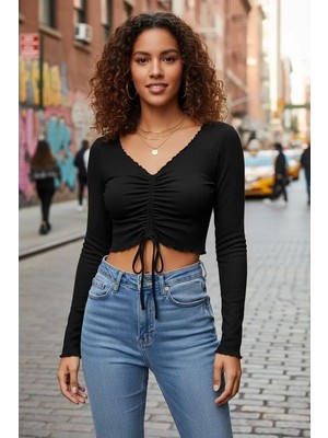 Aesco Kadın Siyah Uzun Kol Drapeli Bağcık Detaylı Crop Top Bluz