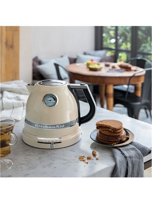 KitchenAid 5KEK1522 Artisan Almond Cream 1,5 L Su Isıtıcısı