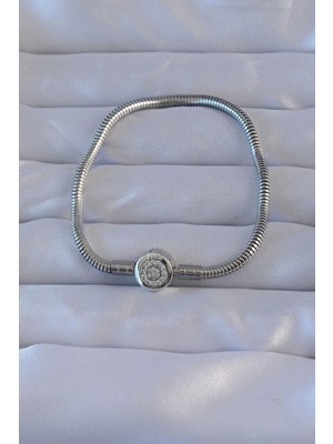 Armüz Pirinç Gümüş Renk Zirkon Taşlı Charm Bileklik