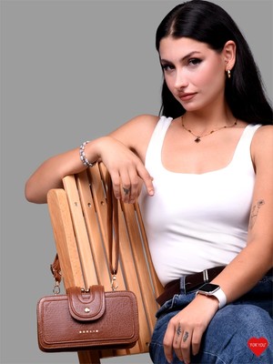 Jara Bag Berlin Kadın Çapraz Çanta | Gold Detaylı, Şık, Zarif ve 3 Bölmeli ⭐
