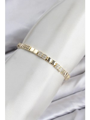 Armüz cm Kare Model Zirkon Taşlı Vıp Seri Gold Renk Pirinç Kadın Bileklik