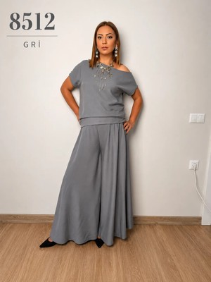 8512-1 Nurnova Kadın Gri Kayık Yaka Bluz ve Pantolon Etek Alt Iki Parça Takım
