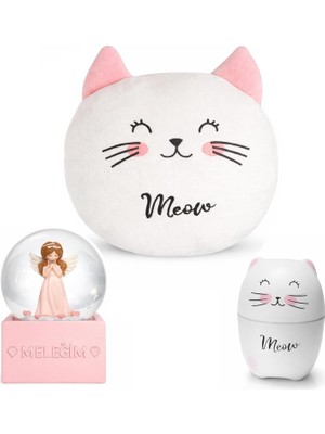 Meks Kedi Temalı Dekoratif Tasarıma Sahip Hediye Seti – Peluş Kedi Yastık + Buhar Makinesi Nemlendirici