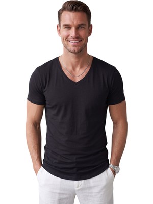Deepsea Siyah Erkek Slim Fit Derin V Yaka Basic Tişört %90 Pamuk Likralı Asimetrik Kesim 2602265