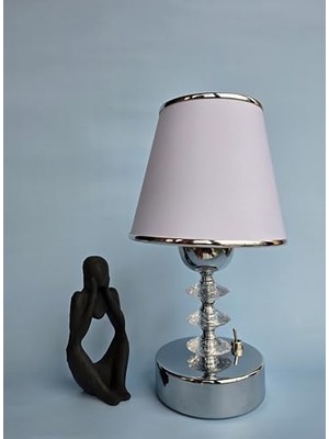 Maxi Trendy Fey Abajur Pilli Kablosuz Masa Lambası 25 Cm, El Yapımı Krom Metal Ayaklı Beyaz Kumaş Başlıklı, Başucu Lambası, Komodin Lambası, Dekoratif Gece Lambası, Beyaz Işık,pilli Abajur