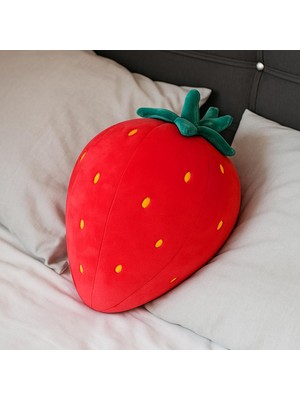 1001 Kirmizi Çilek Figürlü Kırlent - Puffy Yastık | 33CM