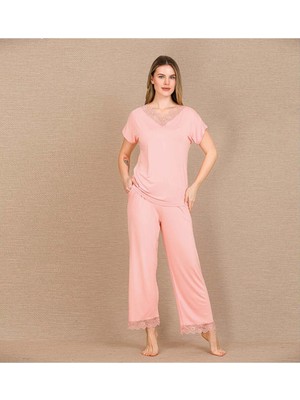 3D Sepetim Viskon Şık Tasarım Dantel Işlemeli Açık Pembe Kısa Kol Pijama Takımı