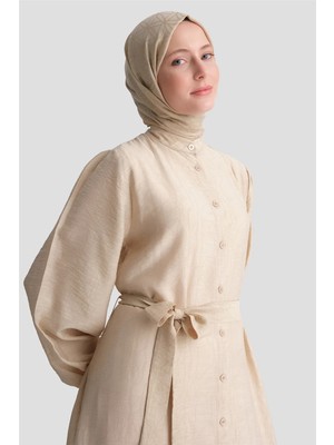Armine Jakarlı Elbise Bej
