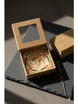 Liva Atelier Papatya Figürlü Renkli Boncuklu Gold Detaylı Kadın Bileklik