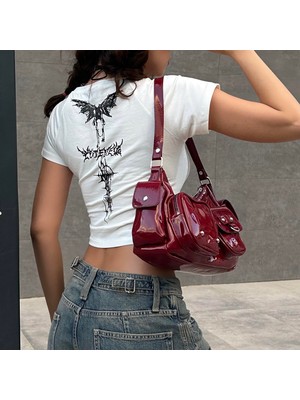 Balina Beyaz Gothic Dragon Slayer Kısa Kollu Crop