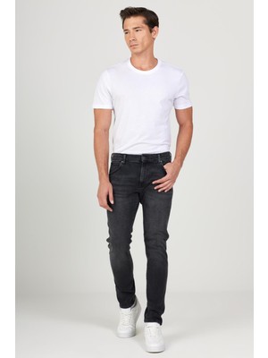 Wrangler Erkek Larston Slim Fit Jean Siyah - 5003073654