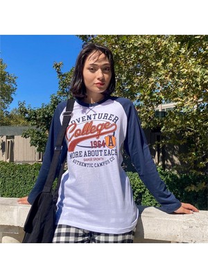 Balina Lacivert Raglan Kollu Ince Kumaş Adventure College Beyaz (Unisex) Uzun Kollu