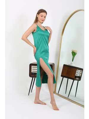 Modi Moda Çizgi Yırtmaçlı Uzun Saten Gecelik Zümrüt 7410