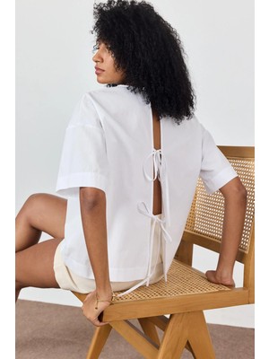 Sherin Beyaz %100 Cotton Sırt Dekolteli Tshirt