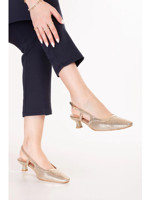 Gondol Kadın Hakiki Deri Ince Stiletto Topuklu Ayakkabı BRGL.6136 Gold