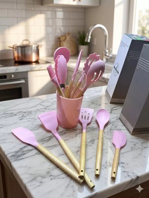 Bezos 12 Parça Bambu Saplı Silikon Mutfak Gereçleri Seti - Pembe Mutfak Servis Seti