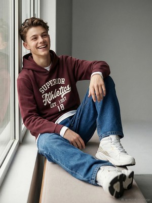 Lc Waikiki Yeni Sezon Kapüşonlu Erkek Çocuk Kalın Sweatshirt
