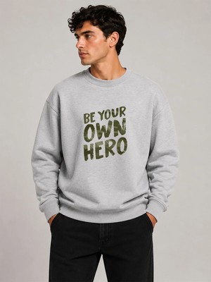 herkesemoda Hero Baskı Detaylı Bisiklet Yaka Şardonlu 2 Iplik Sweatshirt