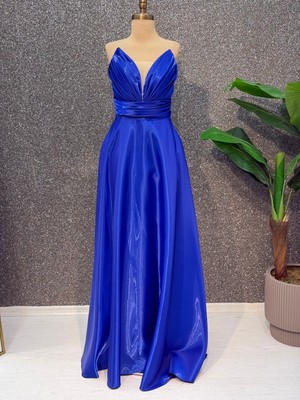 E&A Eren Abiye Drape Detaylı Straplez Saten Abiye