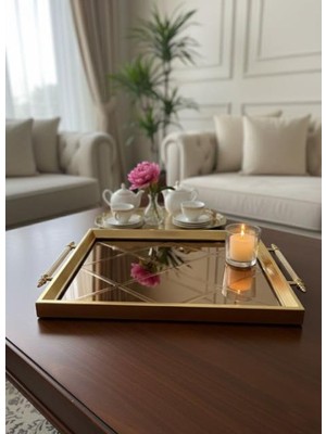 altabi Aynalı Cam Servis Tepsisi – Gold Çerçeveli, Metal Kulplu 46X28 cm