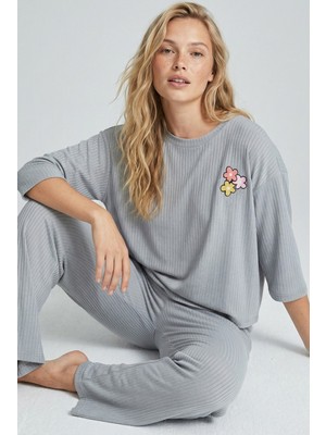 Siyah İnci Gri Soft Touch Ince Örme Nakışlı Pijama Takım