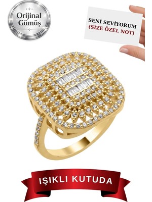 Carat Stone Işıklı Kutuda Gümüş 3 Sıralı Büyük Model Baget Taşlı Kadın Yüzük